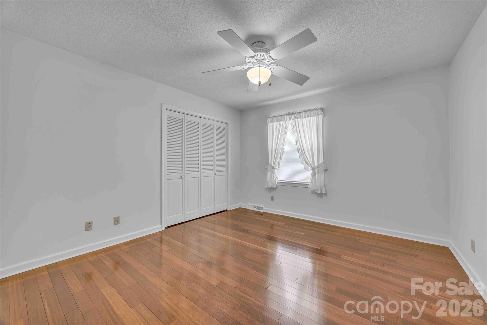 Single Family Residence at 137 Proust Road, Statesville, photo 24 of 47