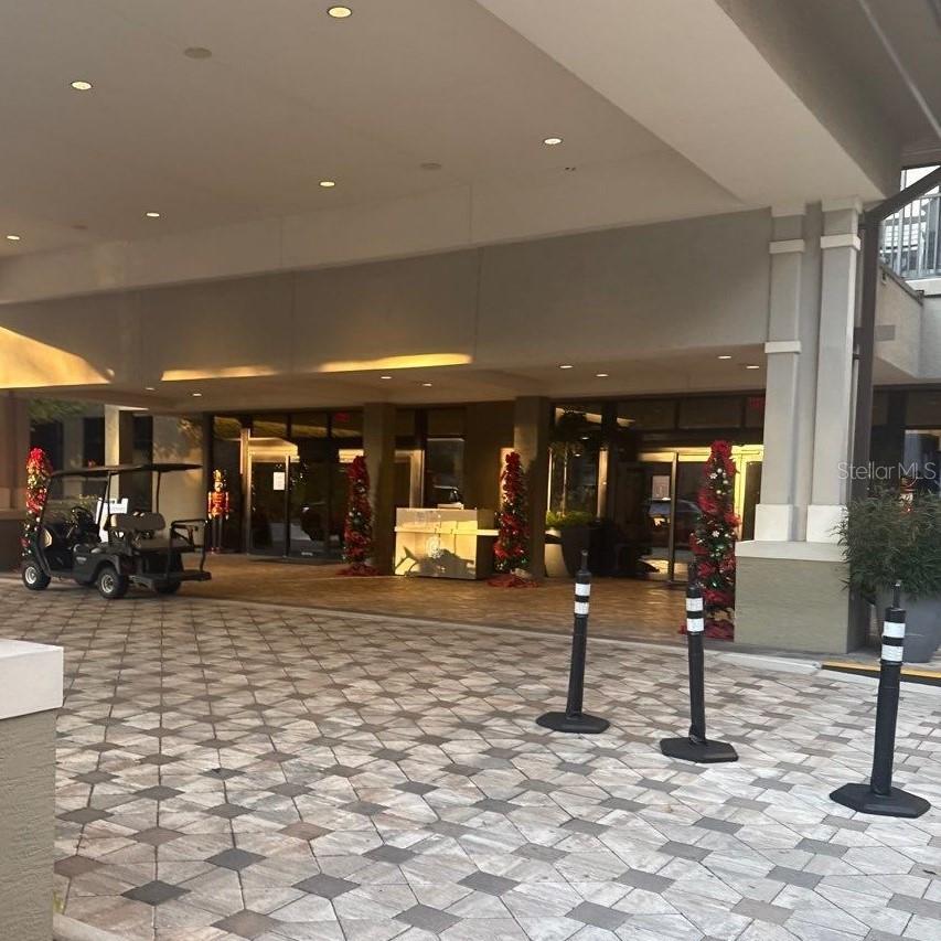 Covered Main Entrance - 14501 GROVE RESORT AVE #2604, WINTER GARDEN