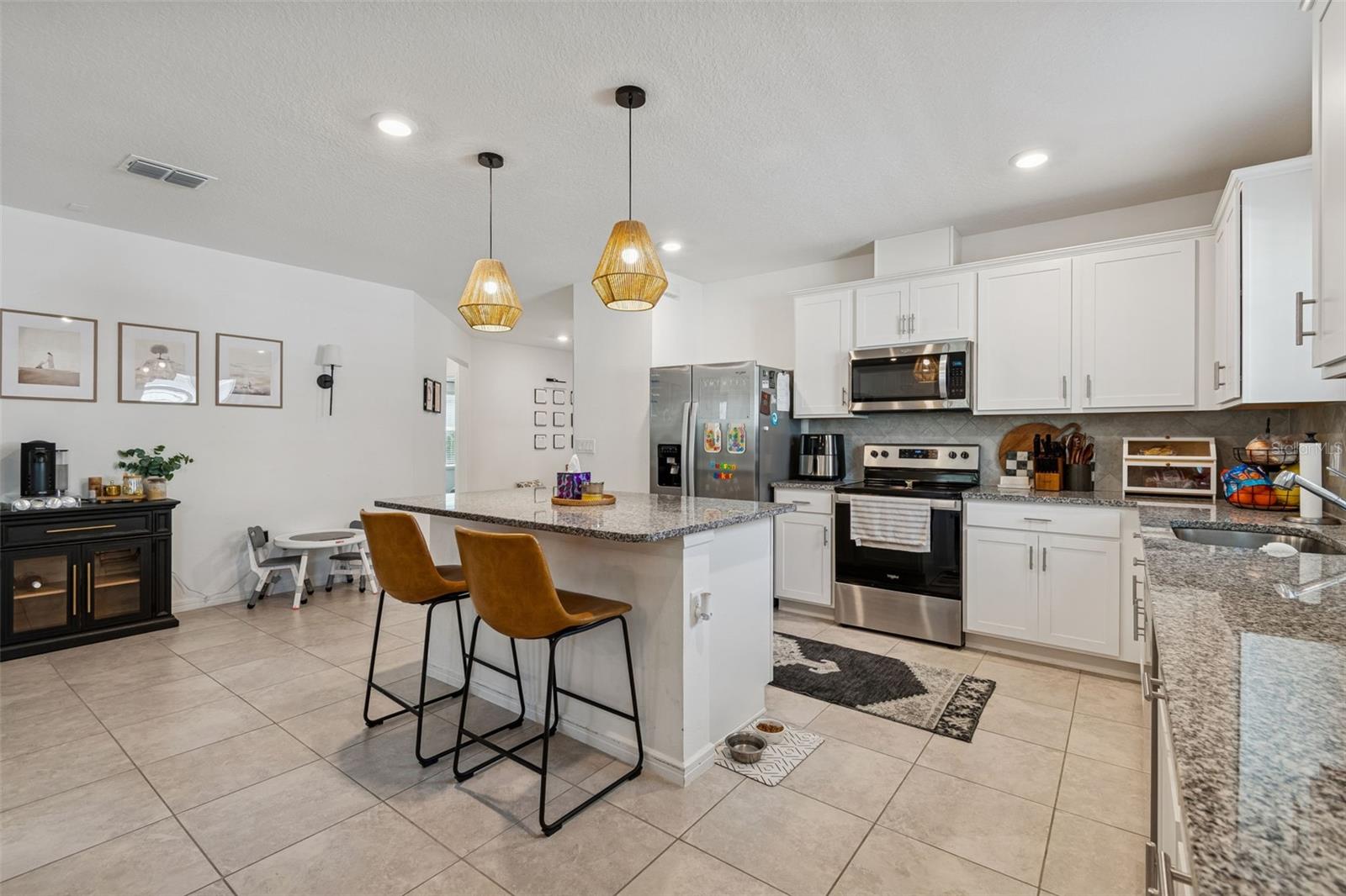 Single Family Residence at 11855 ARMADA WAY, PARRISH, photo 4 of 31
