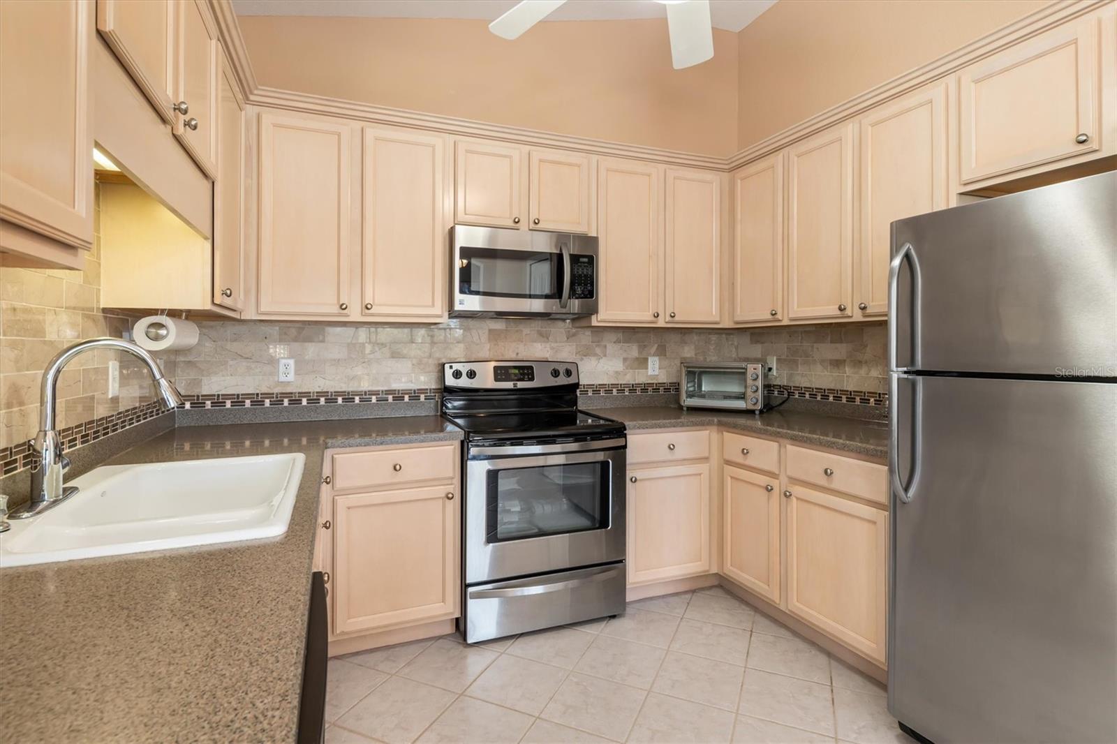 Condominium at 3322 GRAND VISTA CT #203, PORT CHARLOTTE, photo 7 of 52
