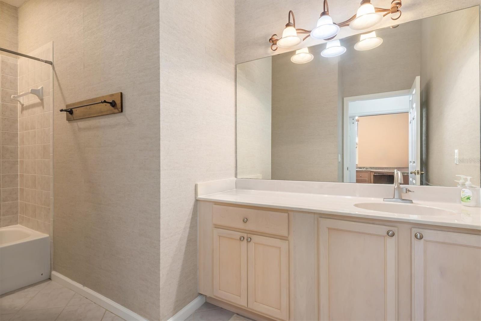 Condominium at 3322 GRAND VISTA CT #203, PORT CHARLOTTE, photo 31 of 52