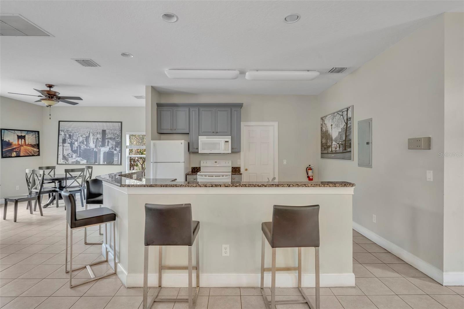 Townhouse at 1172 S BEACH CIR, KISSIMMEE, photo 44 of 50