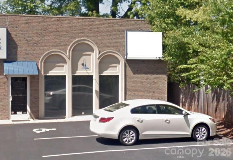 Office at 1620 S Martin Luther King Jr Avenue, Salisbury, photo 2 of 9