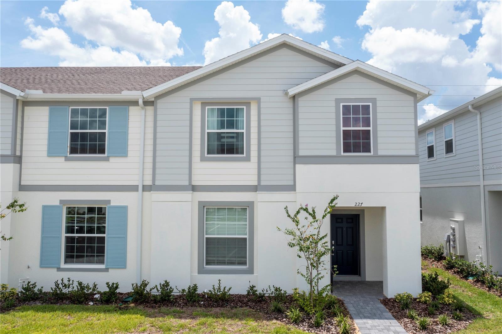227 JETTY WAY