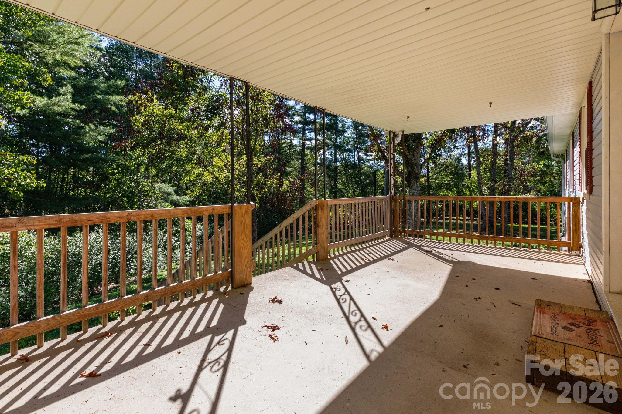 Single Family Residence at 38 Mountainberry Lane, Fairview, photo 9 of 27