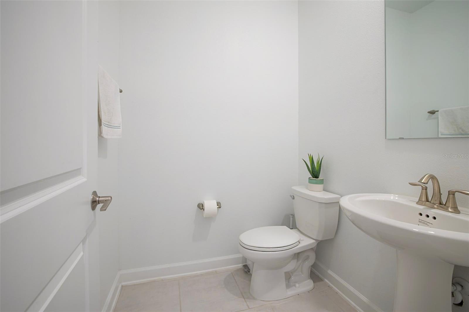 Single Family Residence at 4507 HILLINGDAM RD, DAVENPORT, photo 11 of 83