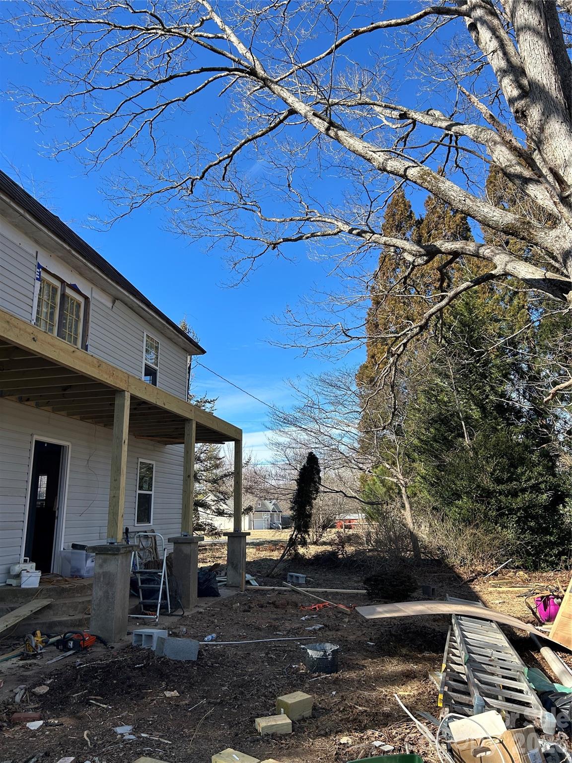 Single Family Residence at 16 Mallory Lane, Arden, photo 3 of 36