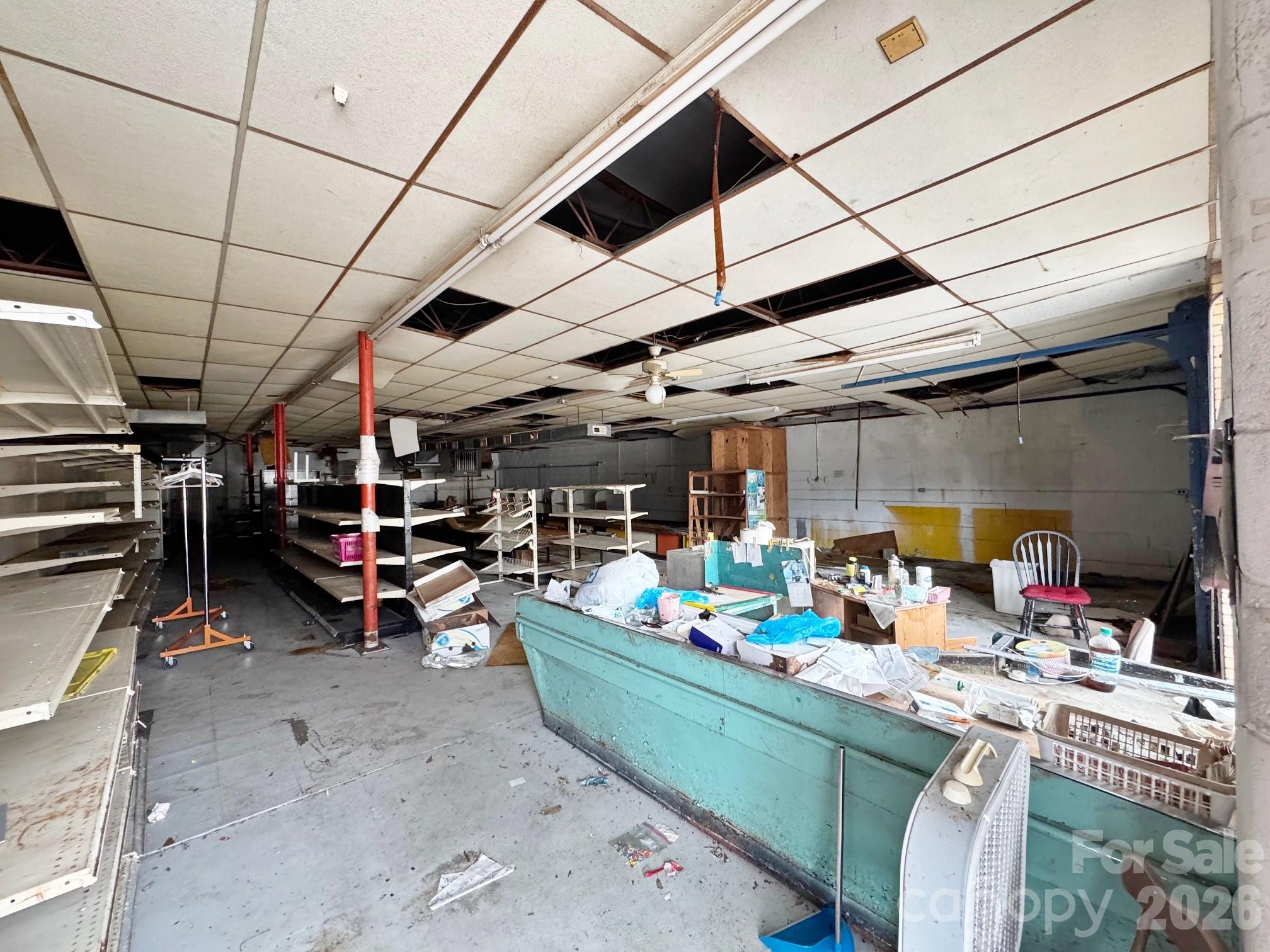 Retail at 3811 Lesslie Highway, Rock Hill, photo 2 of 3