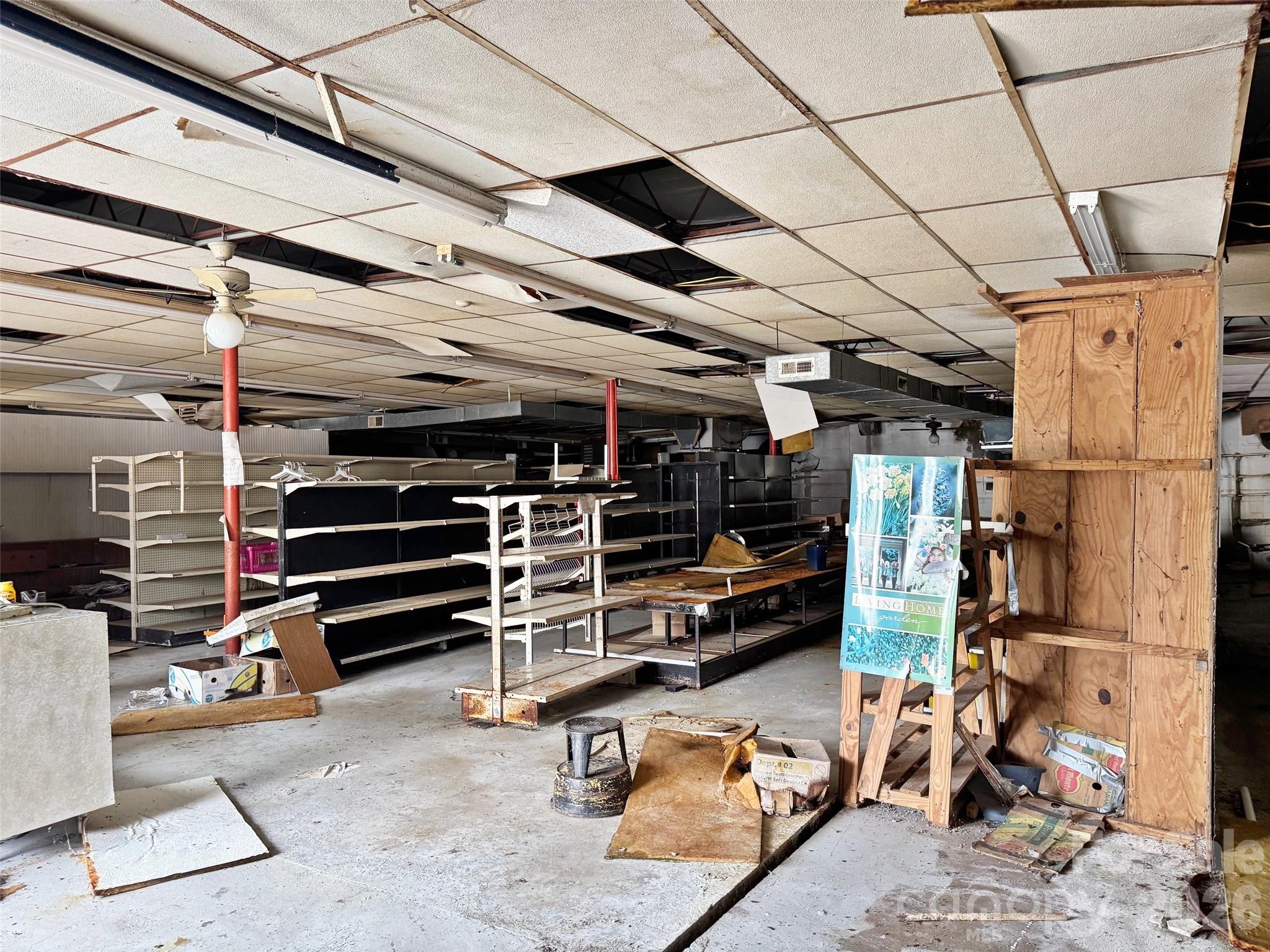 Retail at 3811 Lesslie Highway, Rock Hill, photo 3 of 3