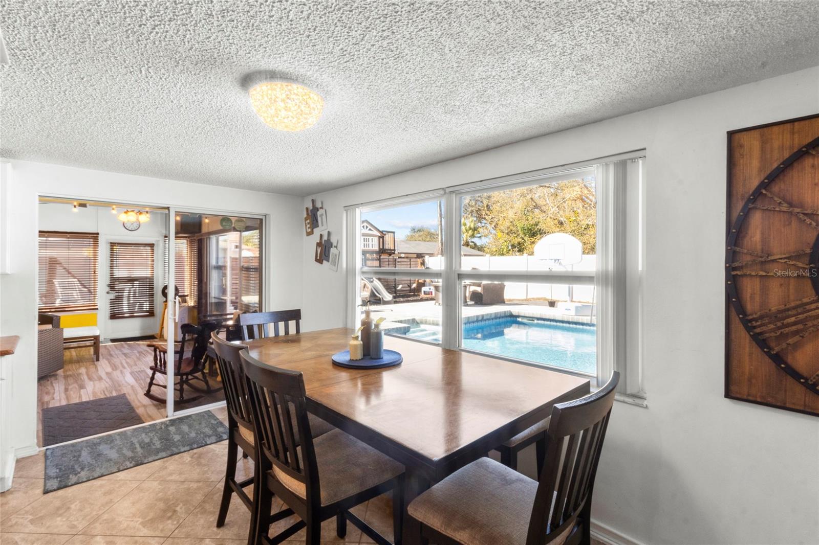 Dinette - 3340 SUNSET BEACH DR, VENICE