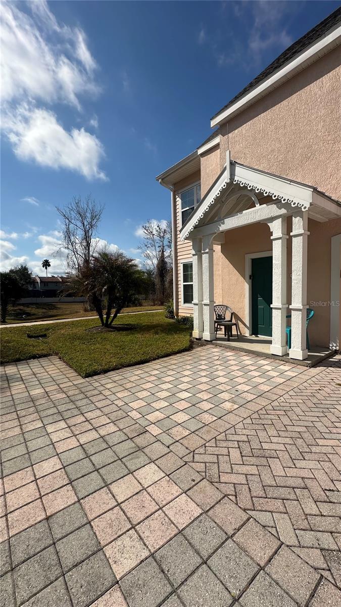 5006 MANGROVE ALY #201