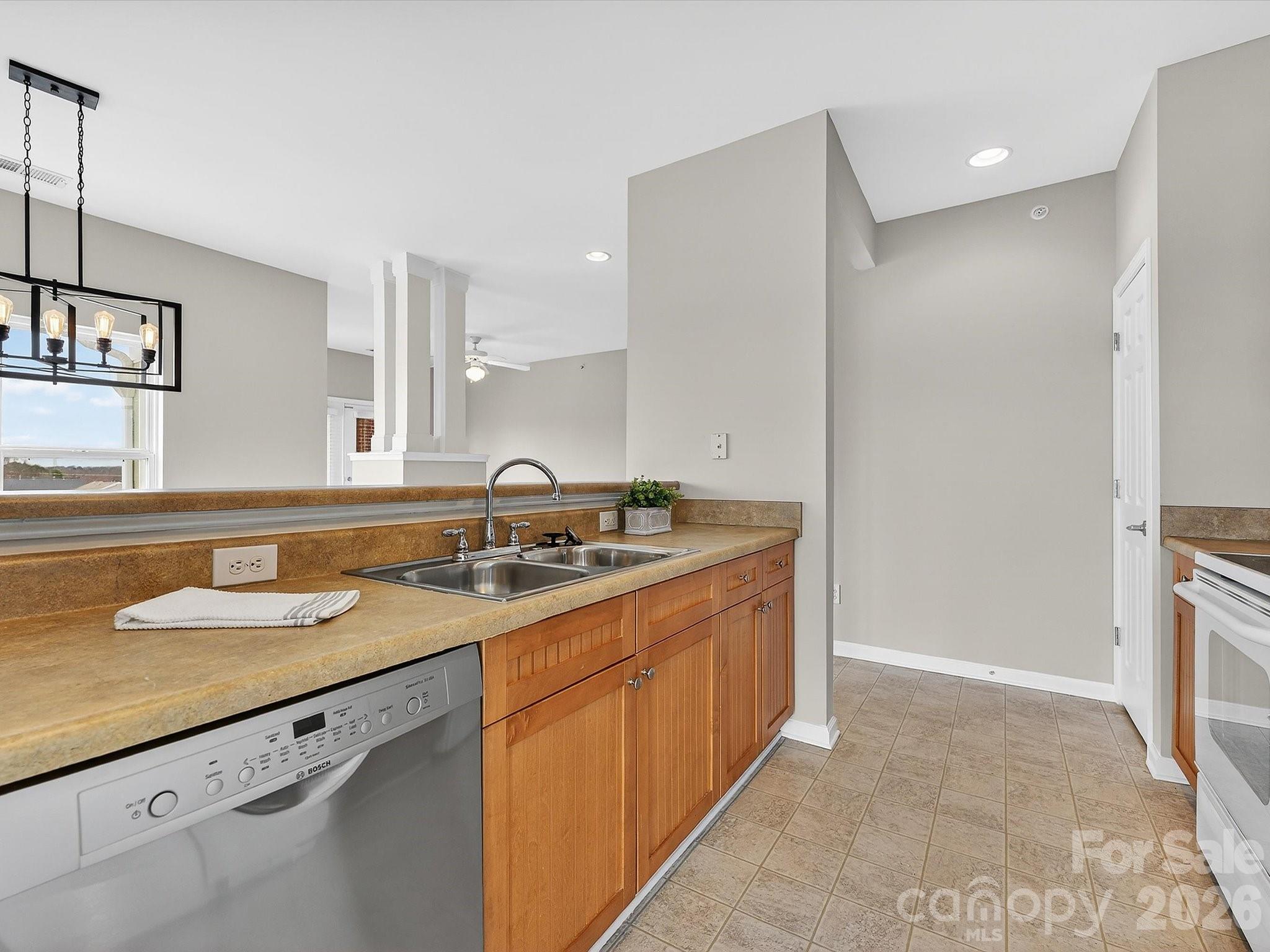 Condominium at 3805 Balsam Street, Indian Trail, photo 14 of 32