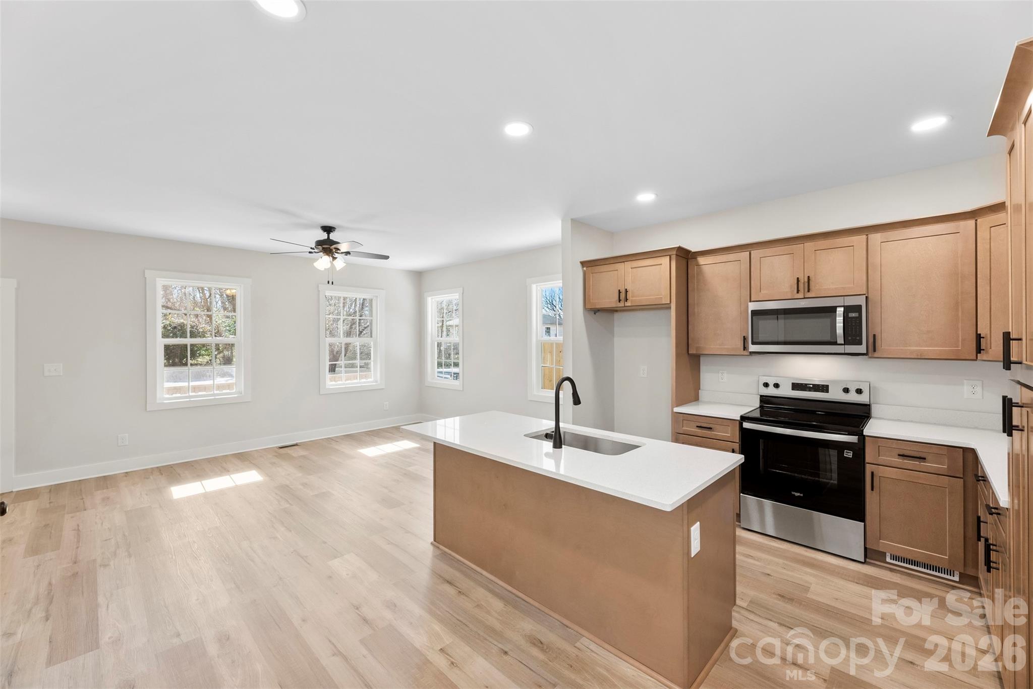Single Family Residence at 207 Putnam Street, Shelby, photo 9 of 22