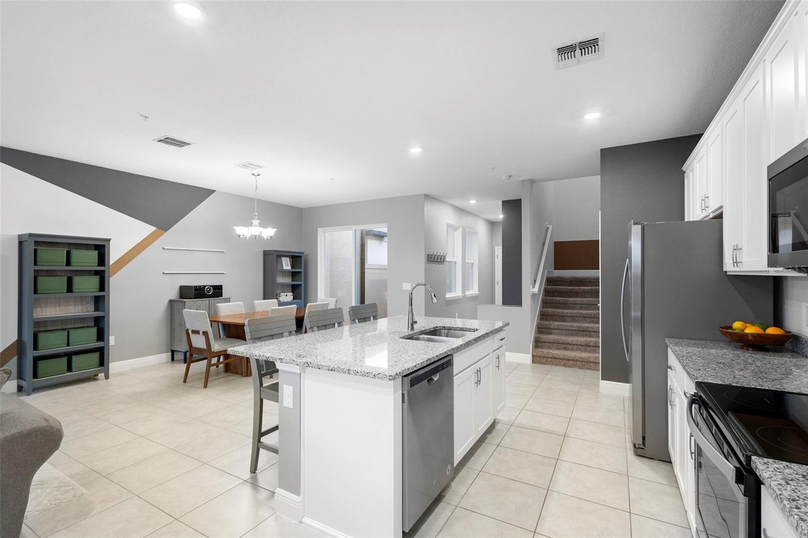 Townhouse at 14989 APOLLO BOND DR, WINTER GARDEN, photo 7 of 35