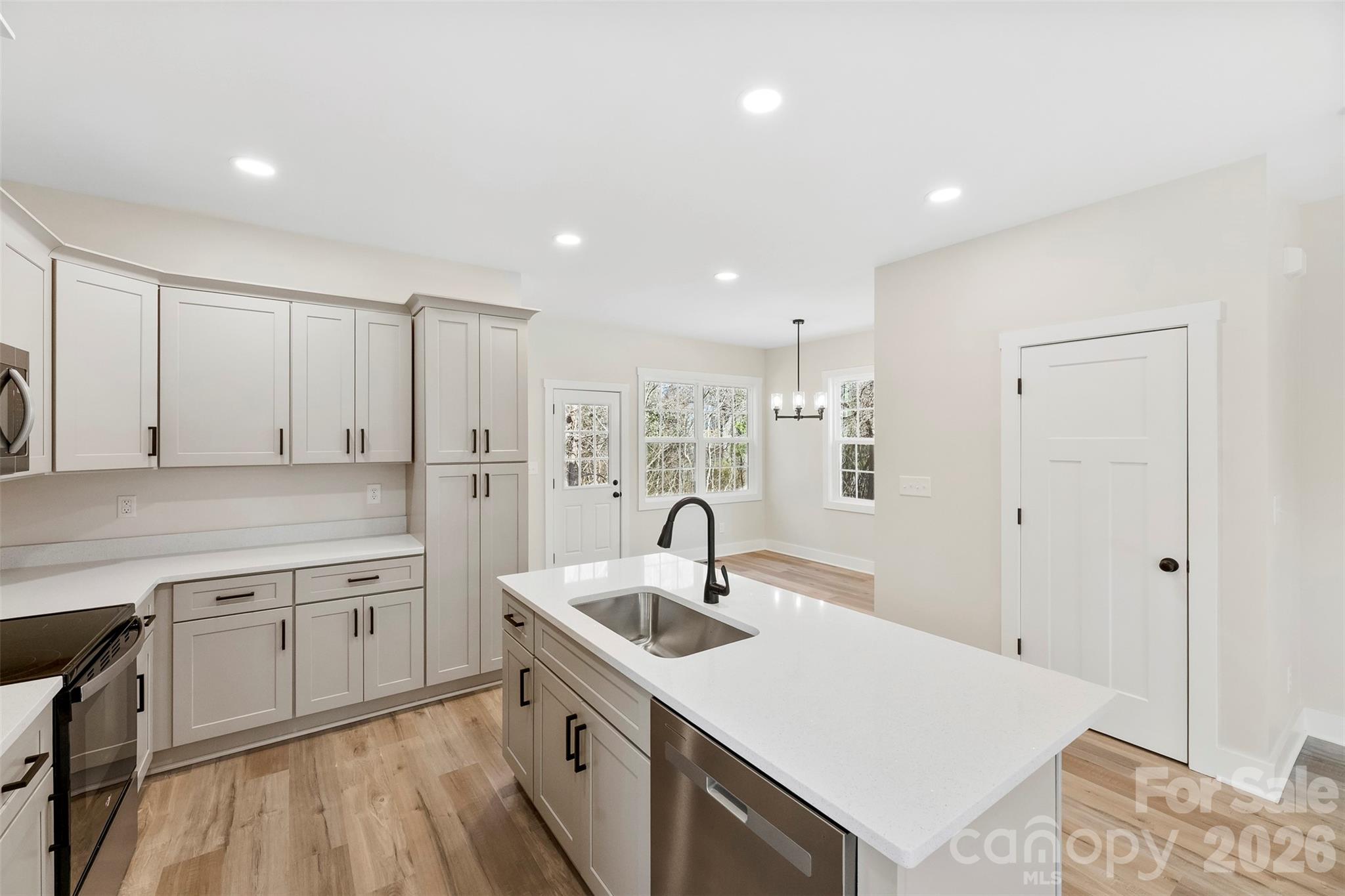 Single Family Residence at 205 Putnam Street, Shelby, photo 10 of 26