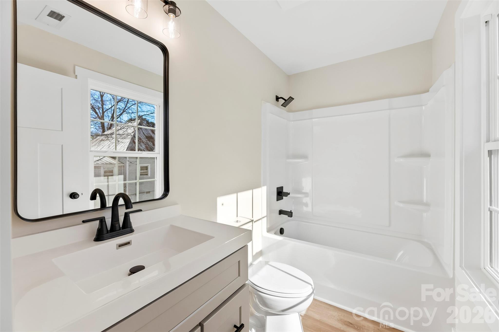 Single Family Residence at 205 Putnam Street, Shelby, photo 16 of 26