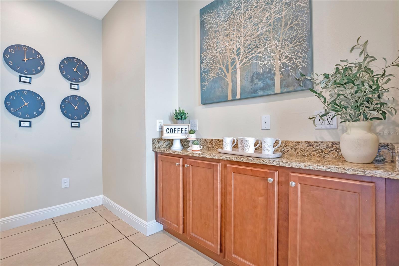 Dedicated coffee bar area - ideal for starting the day before heading to the parks - 631 LASSO DR, KISSIMMEE