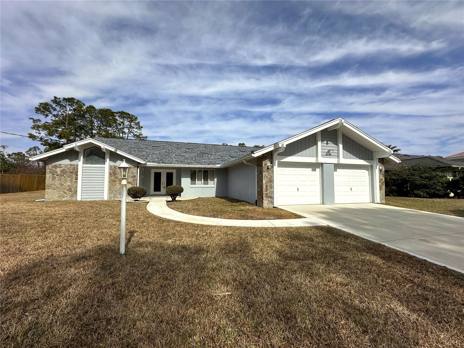 100 WEBSTER LN
