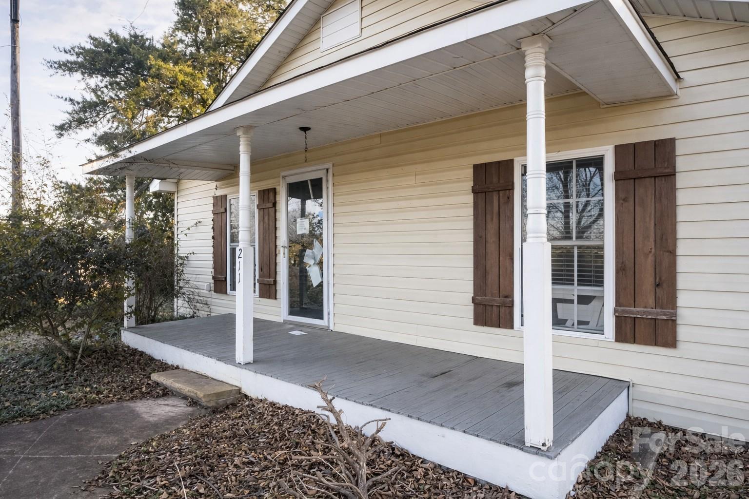 Single Family Residence at 211 Webb Farm Road, Shelby, photo 4 of 10