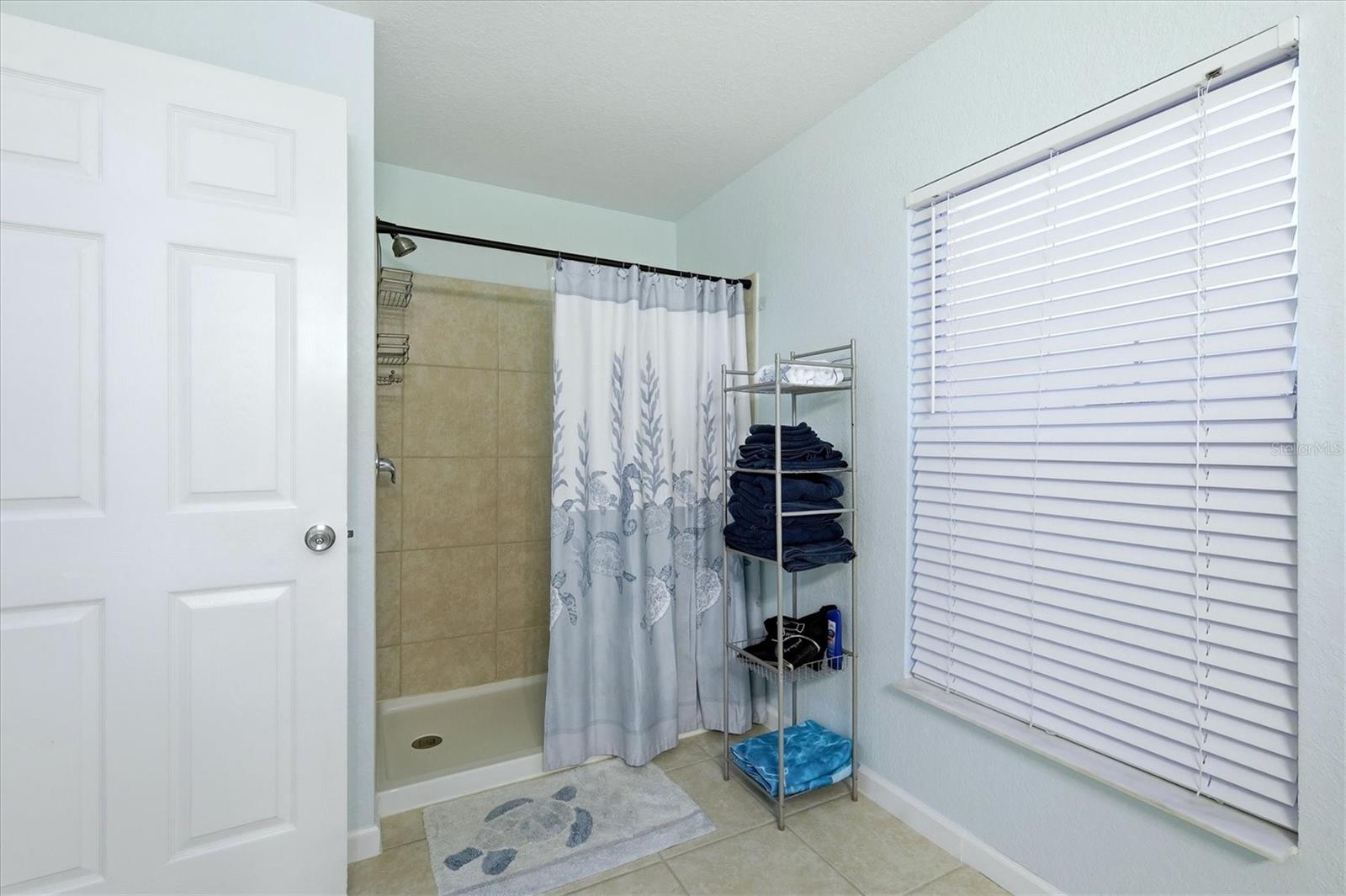 Guest Bathroom - 10379 CALUMET BLVD, PORT CHARLOTTE