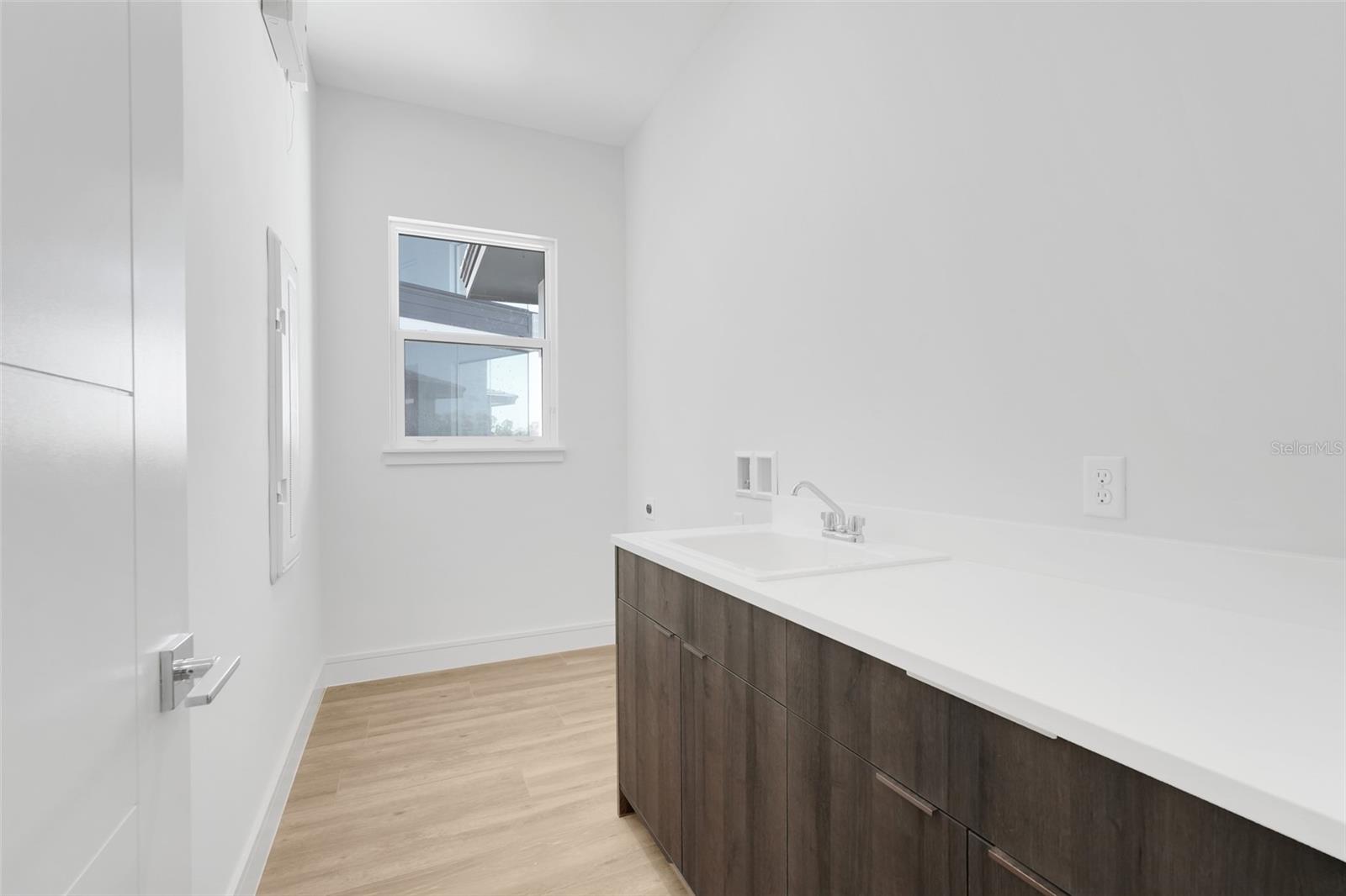 Single Family Residence at 3056 KENSINGTON AVE, DAVENPORT, photo 53 of 66