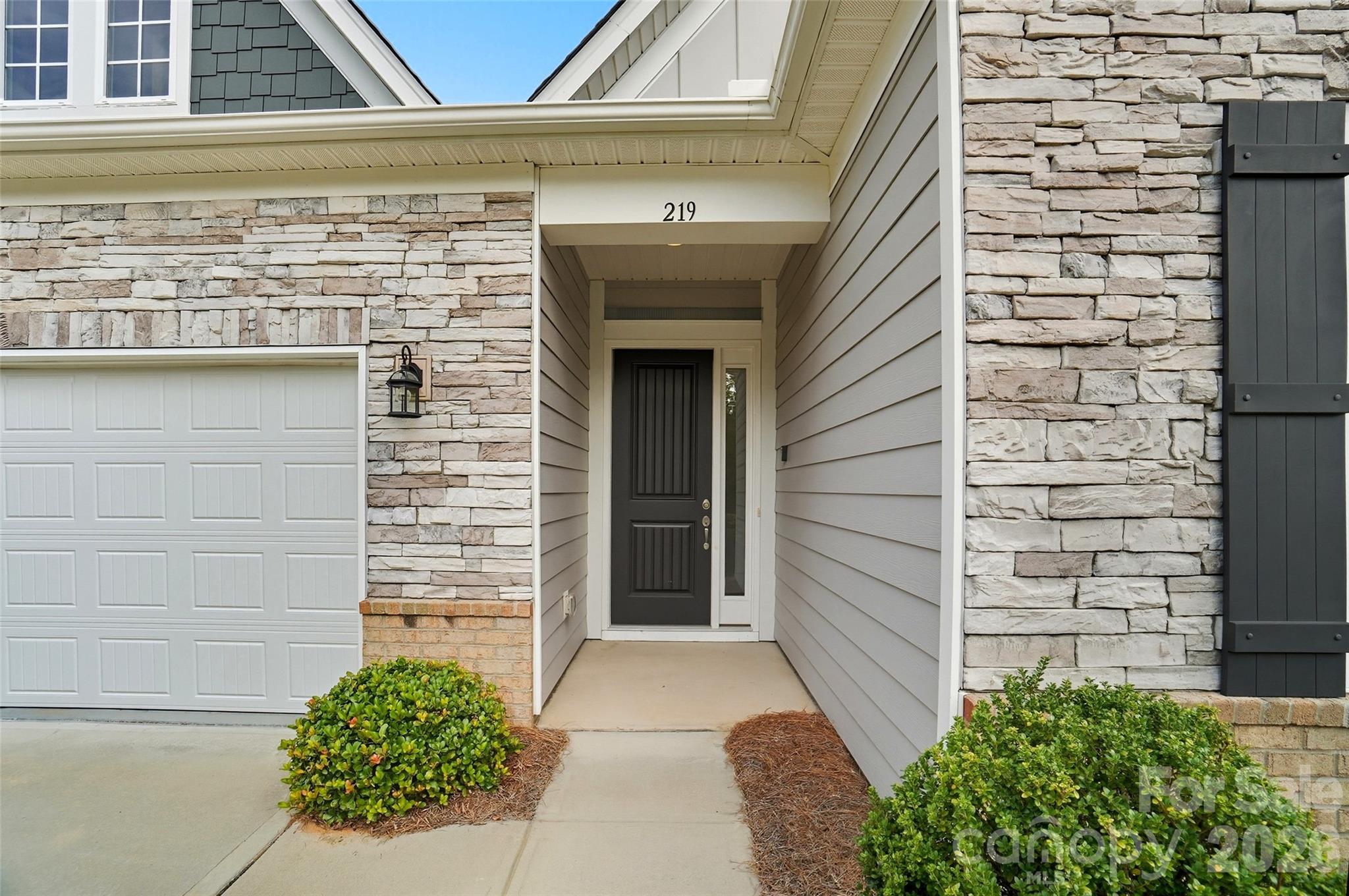 Single Family Residence at 219 Pintail Drive, Monroe, photo 4 of 43