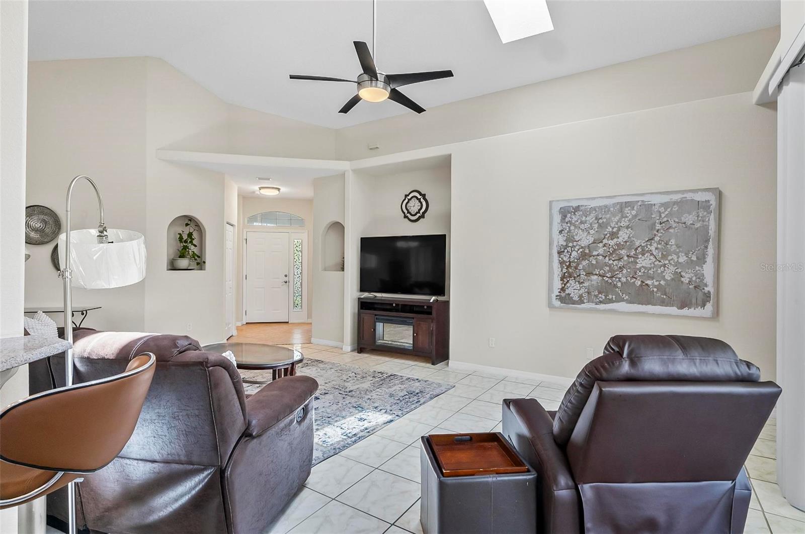Single Family Residence at 19 RAINTREE CIR, PALM COAST, photo 6 of 52
