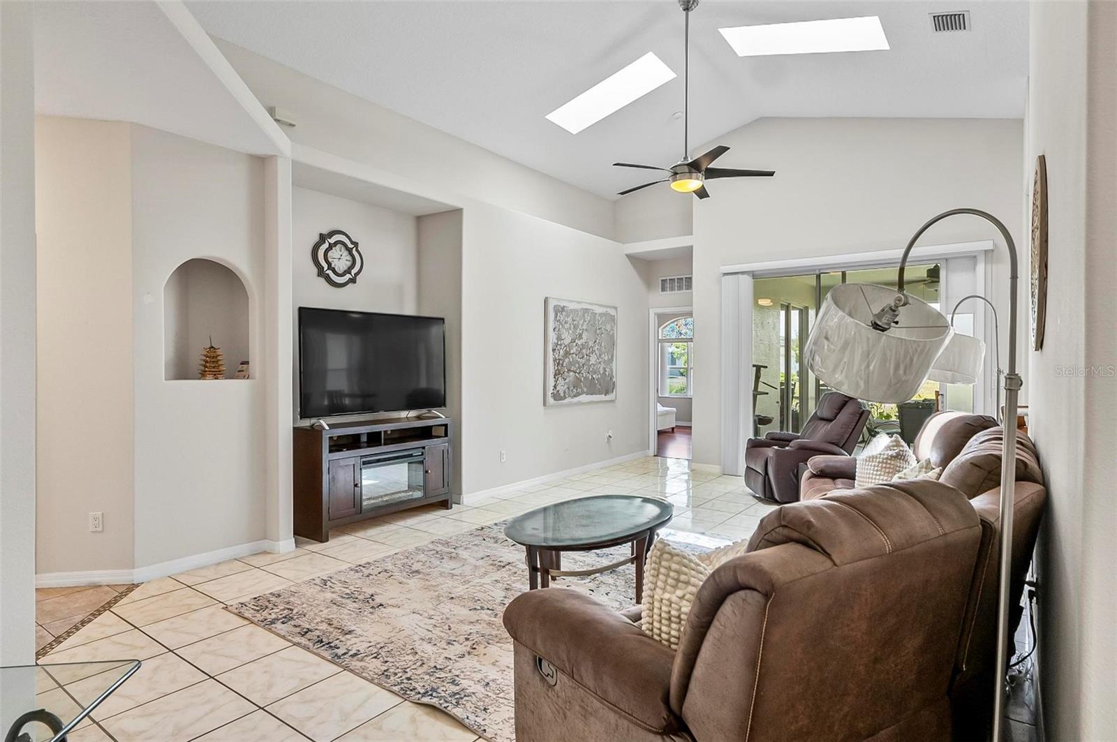 Single Family Residence at 19 RAINTREE CIR, PALM COAST, photo 7 of 52