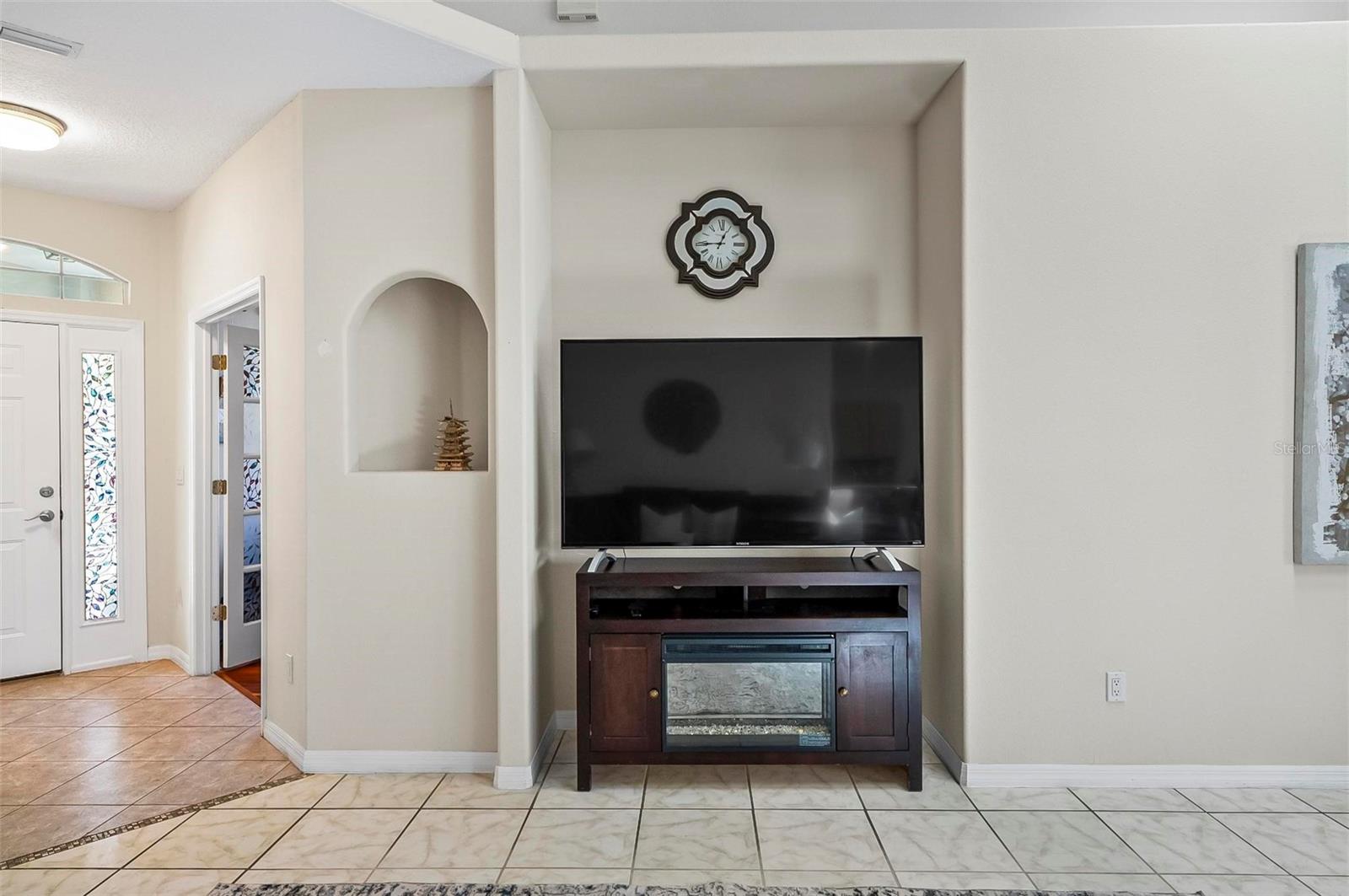 Single Family Residence at 19 RAINTREE CIR, PALM COAST, photo 9 of 52
