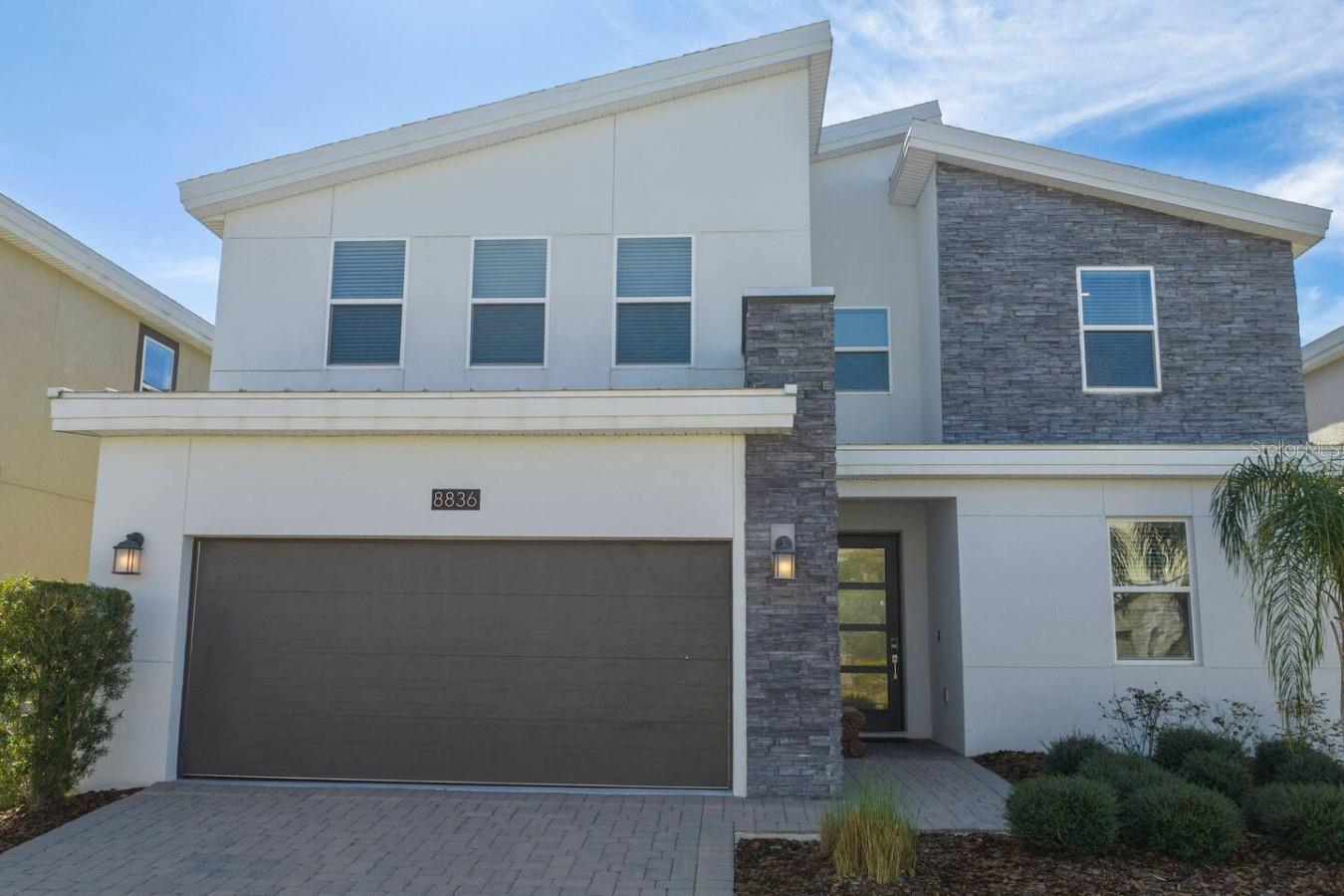 8836 CRUDEN BAY CT