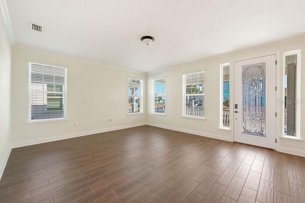Single Family Residence at 4 HIDDEN TREASURE DR, PALM COAST, photo 5 of 53