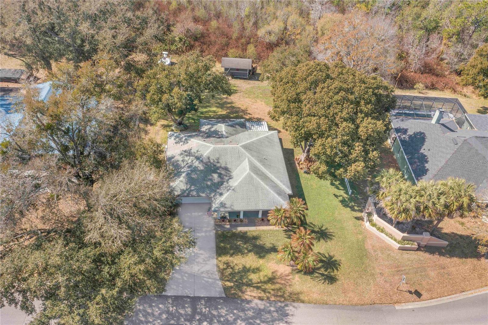 Single Family Residence at 194 S LAKE MARIAM DR, WINTER HAVEN, photo 26 of 30