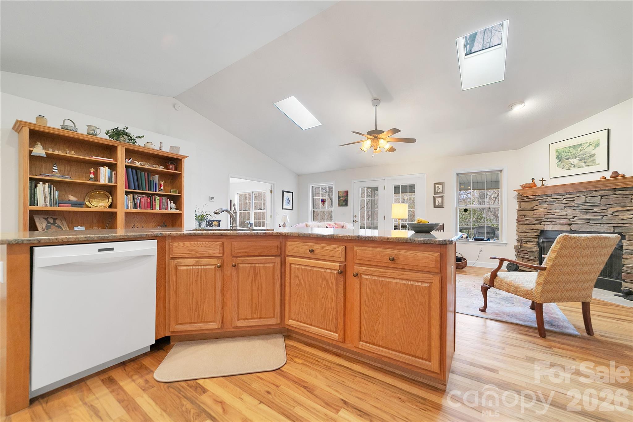 Single Family Residence at 126 Gasga Court, Brevard, photo 20 of 45
