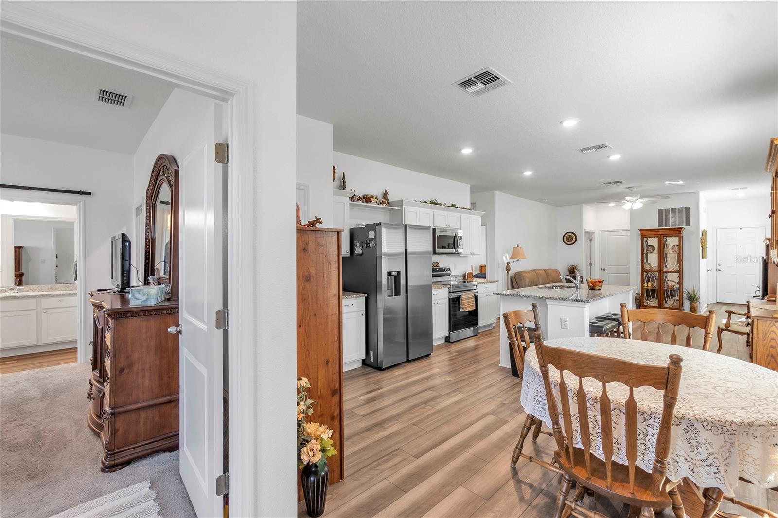 Single Family Residence at 10427 LADYBUG CV, PARRISH, photo 6 of 24
