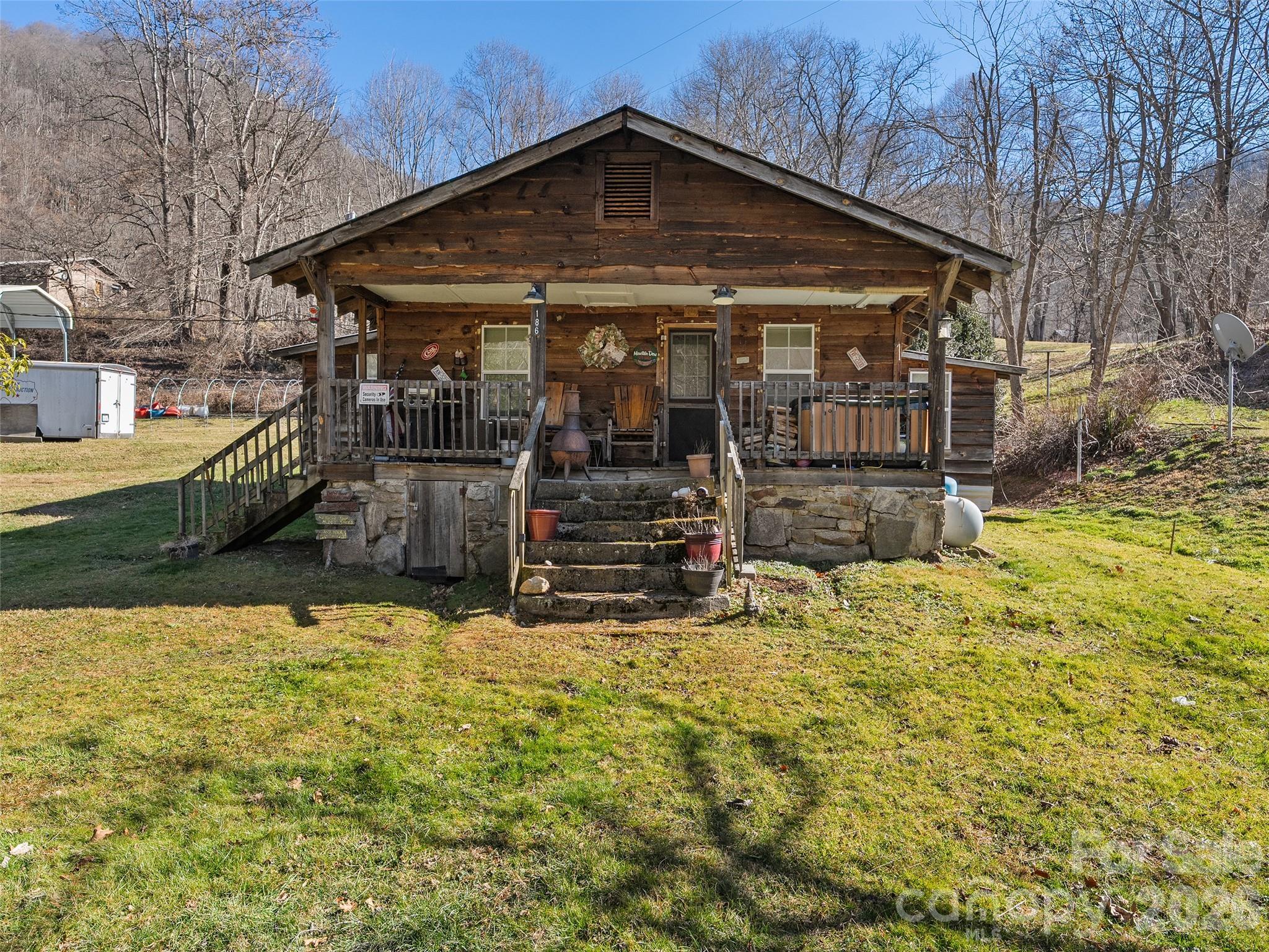 186 Creekmont Drive