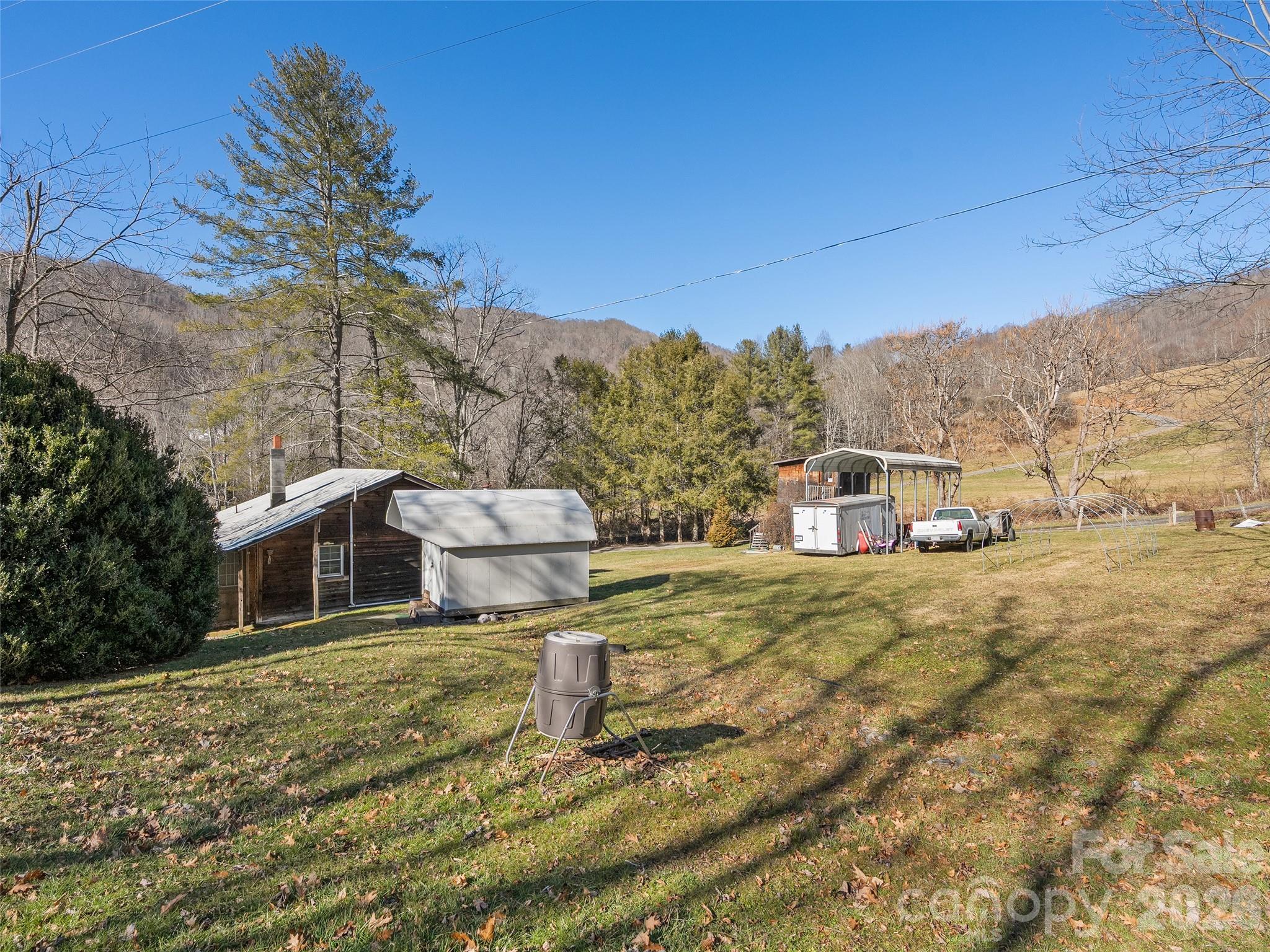 Single Family Residence at 186 Creekmont Drive, Clyde, photo 19 of 19