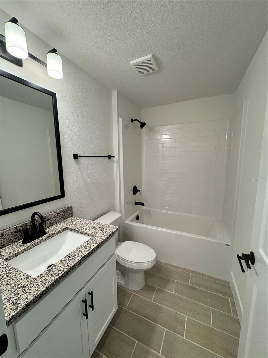 Single Family Residence at 7933 TROPICAIRE BLVD., NORTH PORT, photo 5 of 14
