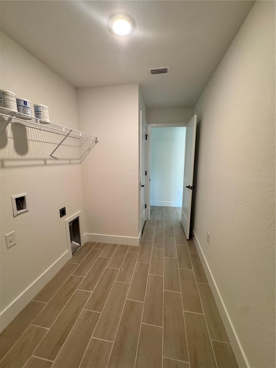 Single Family Residence at 7933 TROPICAIRE BLVD., NORTH PORT, photo 13 of 14