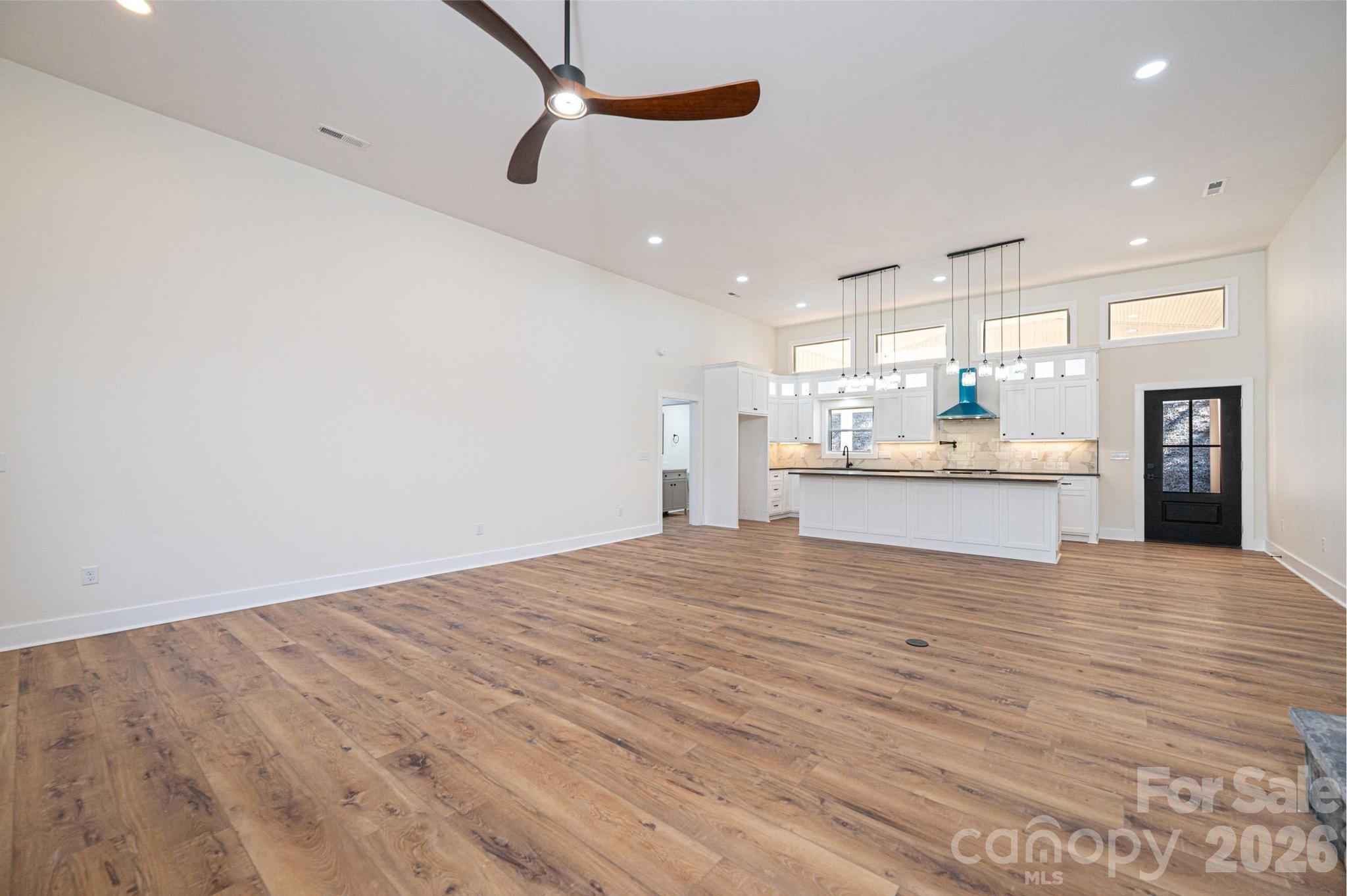 Single Family Residence at 1721 Songbird Court SE, Lenoir, photo 3 of 48