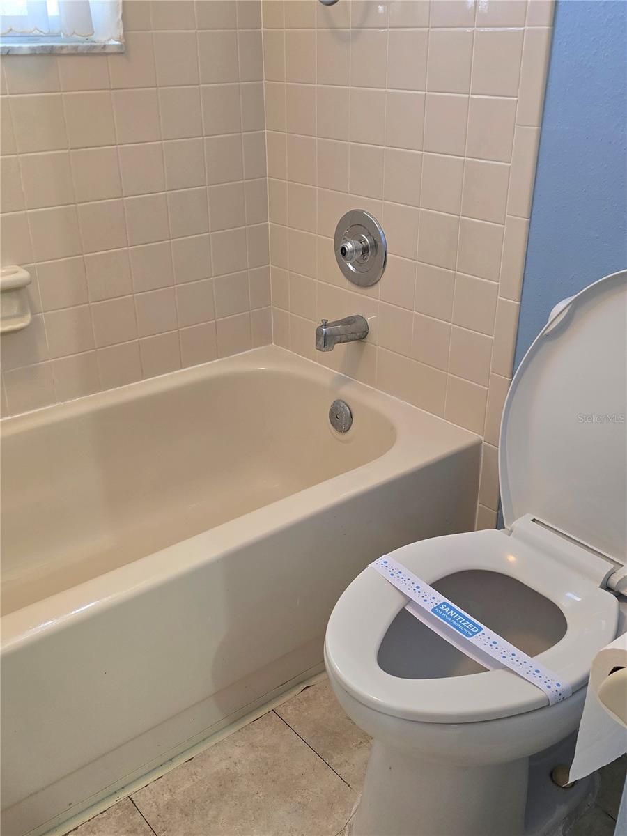 2nd bathroom - 4140 PASSPORT LN #101, NEW PORT RICHEY