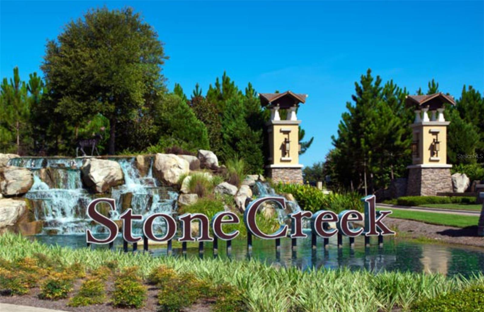 Community Entry Monument - 8439 SW 58TH LOOP, OCALA