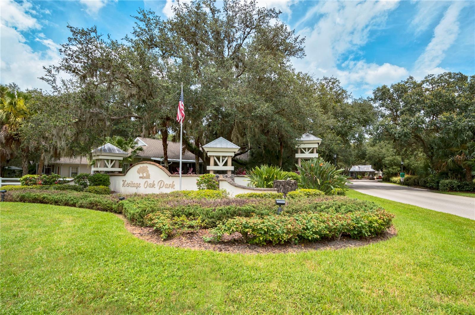Condominium at 19300 WATER OAK DR #102, PORT CHARLOTTE, photo 60 of 83