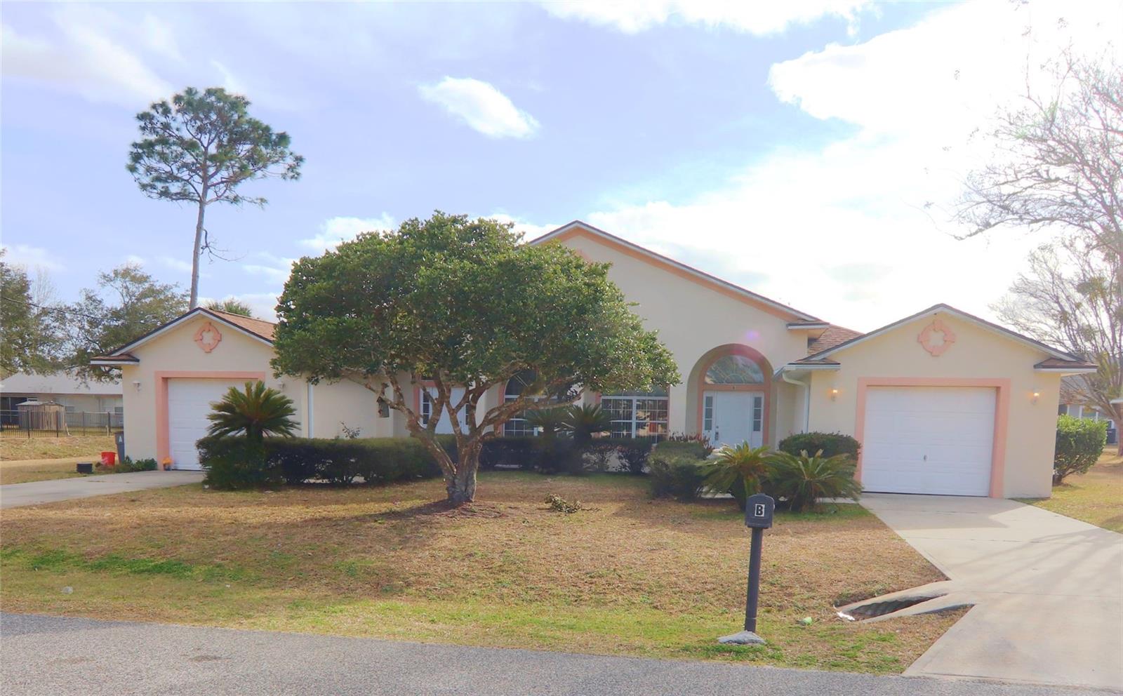 13 BUTTONWOOD LN