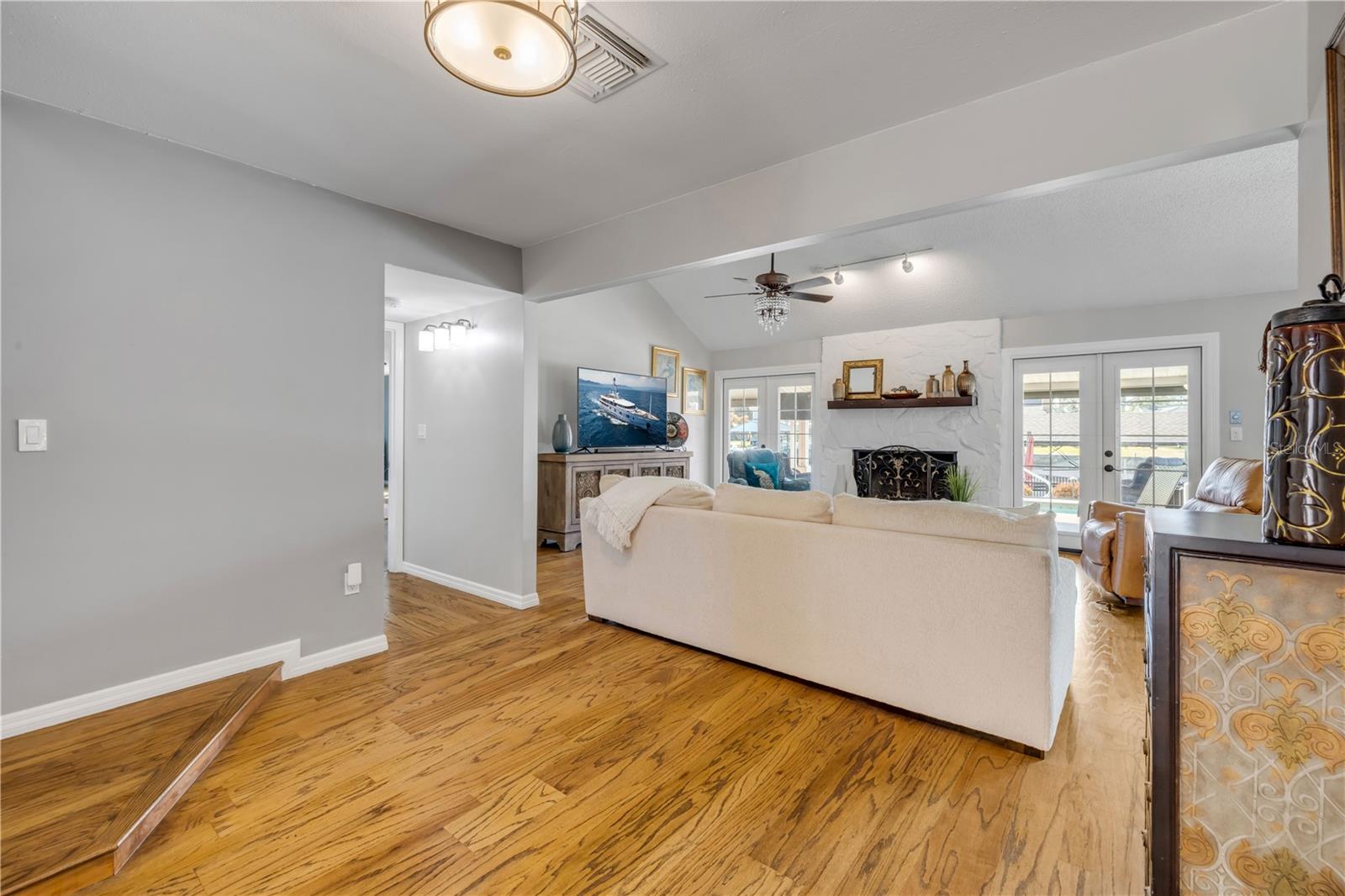 Single Family Residence at 102 VIA DUOMO, NEW SMYRNA BEACH, photo 15 of 99