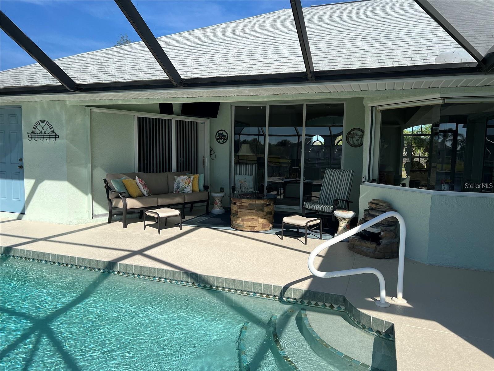 Lanai - 9458 MELODY CIR, PORT CHARLOTTE