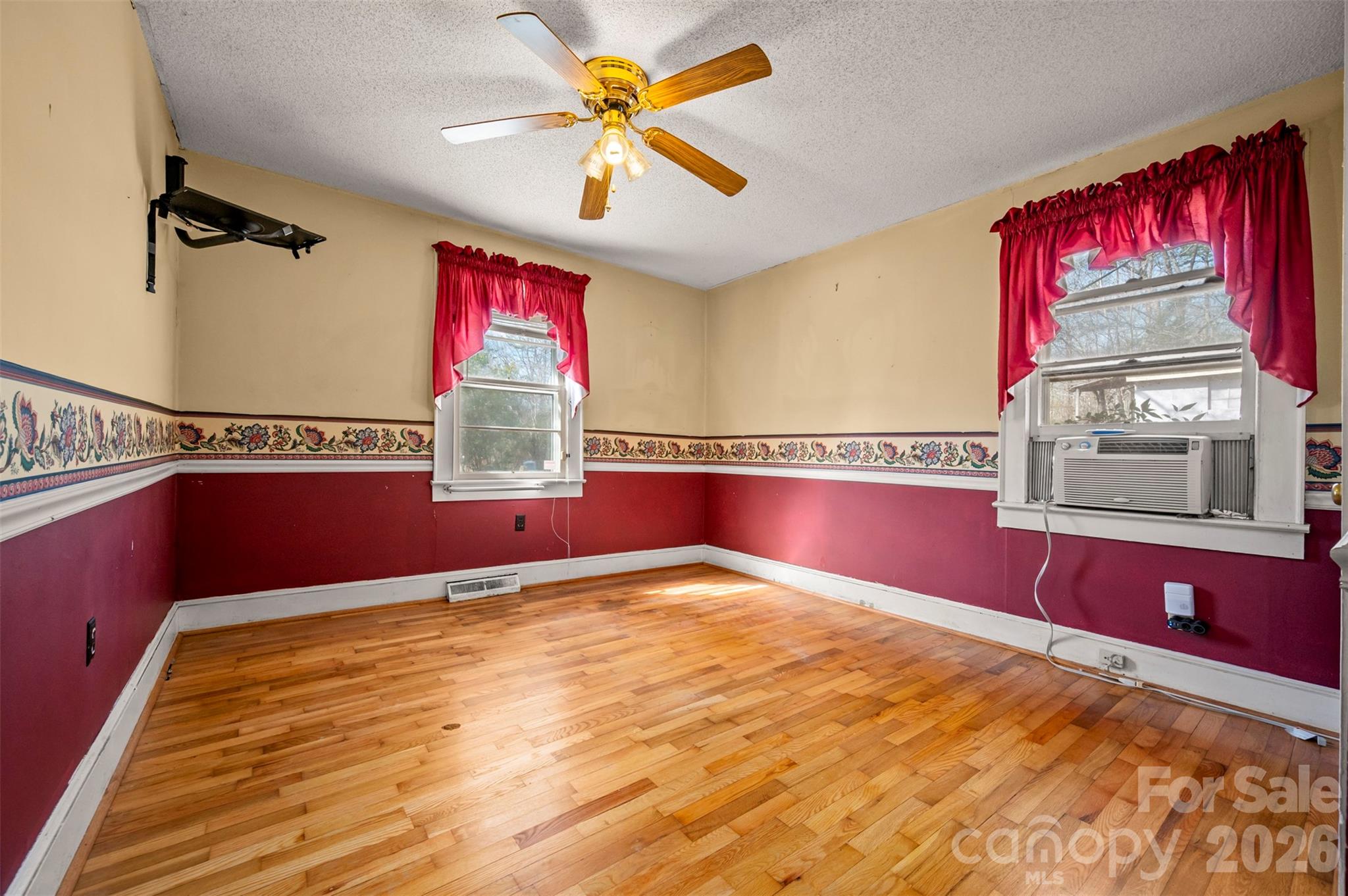 Primary Bedroom - 1092 NC 120 Highway, Mooresboro