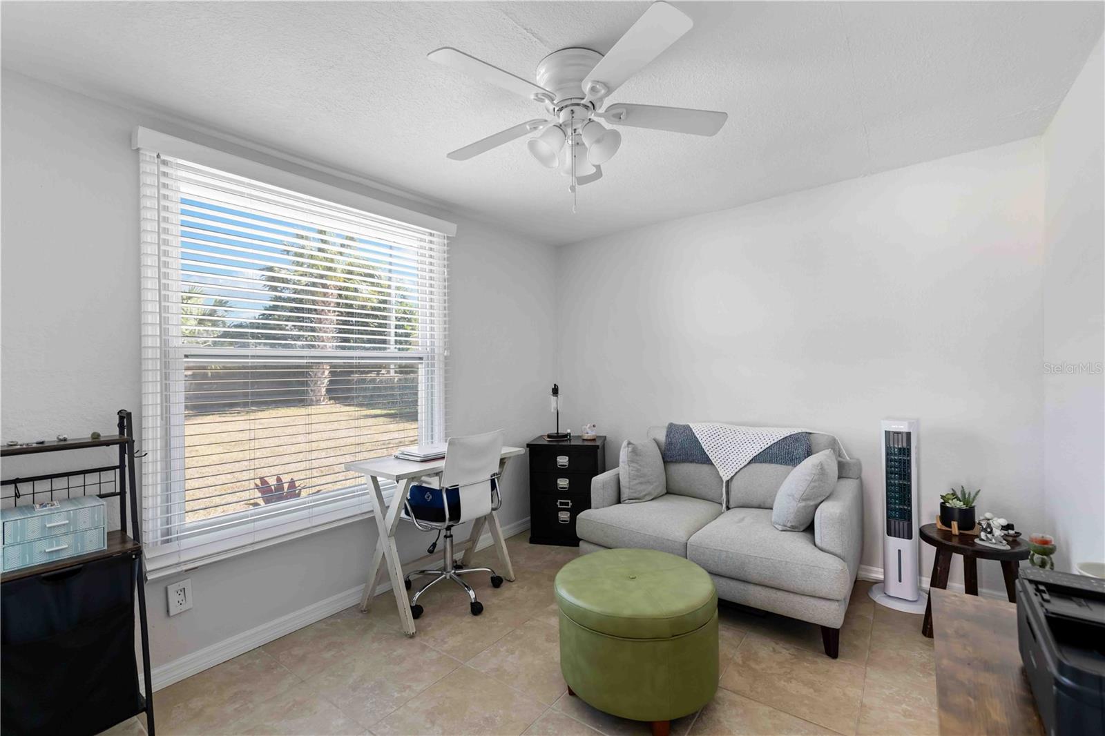 Single Family Residence at 3035 SHAMROCK DR, VENICE, photo 24 of 59