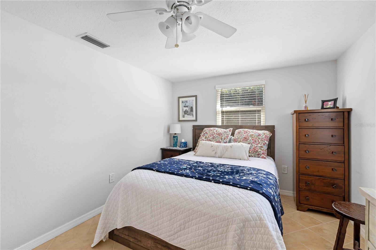 Single Family Residence at 3035 SHAMROCK DR, VENICE, photo 28 of 59