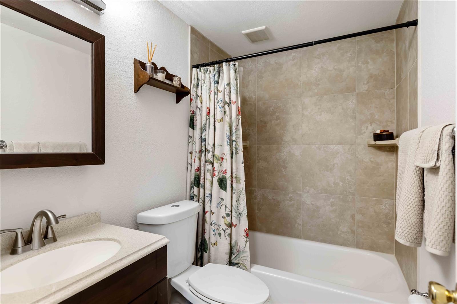 Single Family Residence at 3035 SHAMROCK DR, VENICE, photo 31 of 59