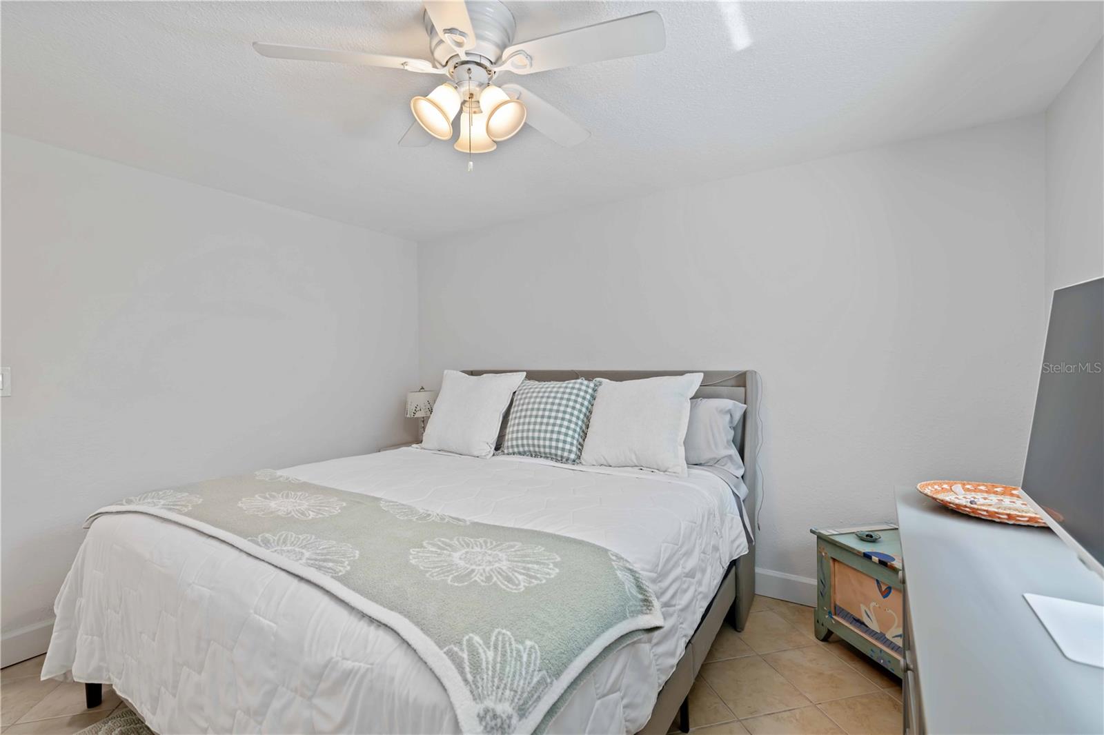 Single Family Residence at 3035 SHAMROCK DR, VENICE, photo 34 of 59